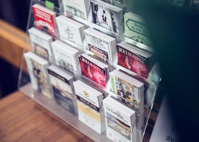 Timhotel Le Louvre Paris